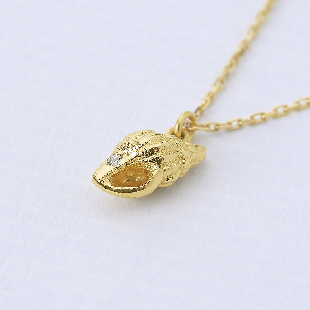 Alex Monroe - Teeny Tiny Shell Necklace - Gold