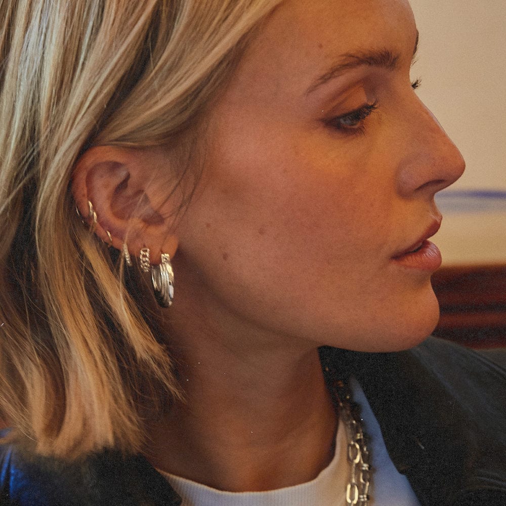 Daisy London - Polly Newman Mini Ridge Hoop Earrings - Silver
