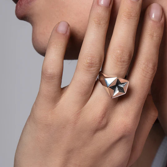 Shaun Leane - Arc Star Signet Ring - Silver